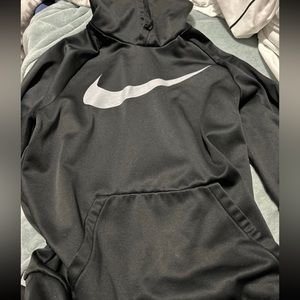 men’s nike hoodie size medium